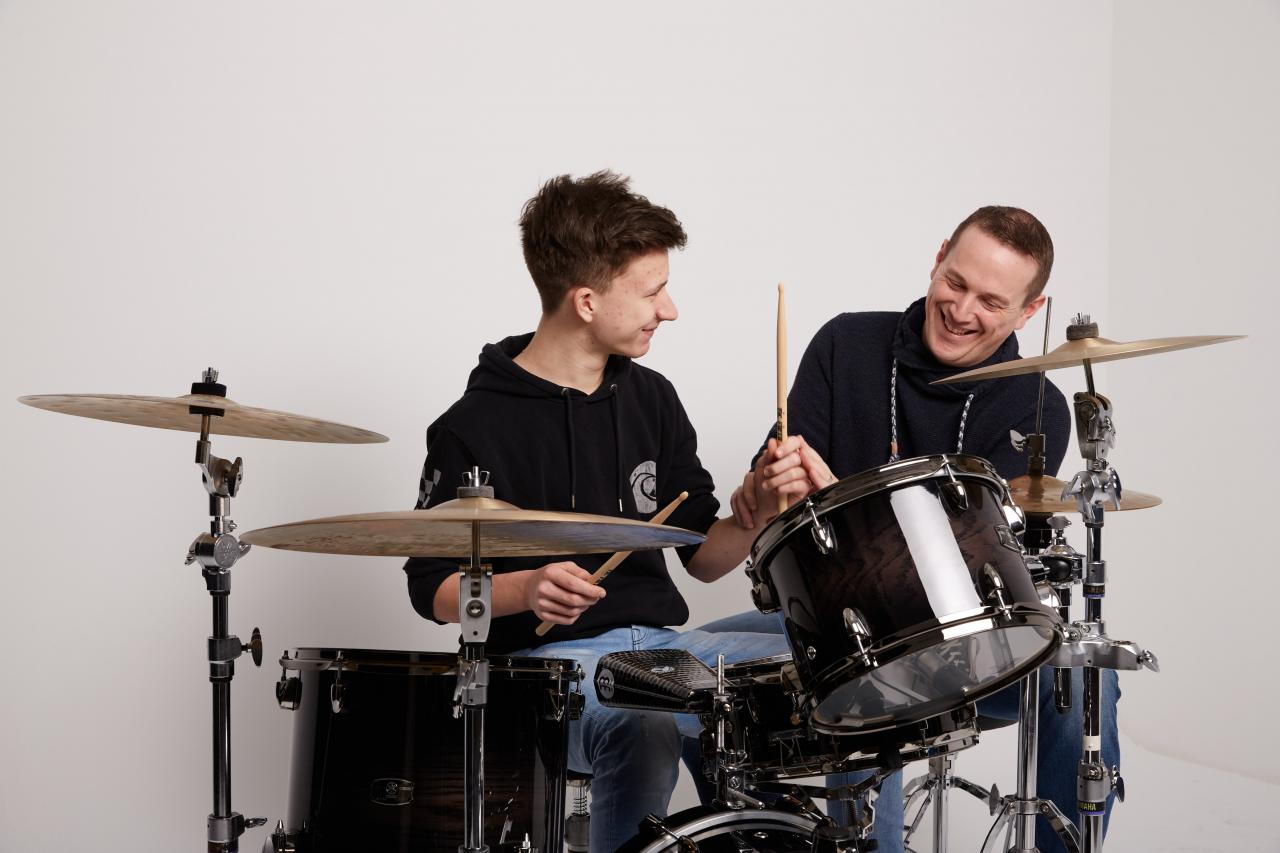 Schlagzeug- und Percussionschule funky beat